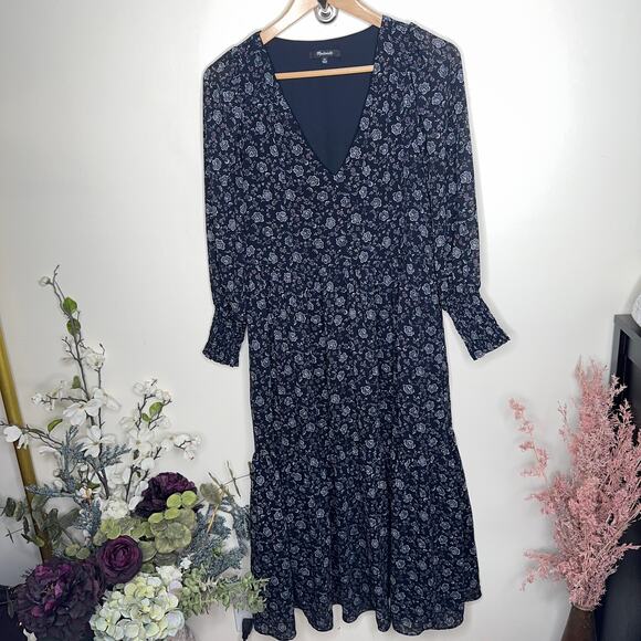 MADEWELL Georgette V-Neck Tiered Midi Dress in Enchanted Floral Black {TT38} - Picture 4 of 8